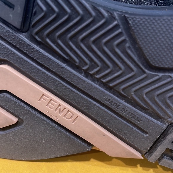 NIB FENDI SNEAKERS - Picture 6 of 8